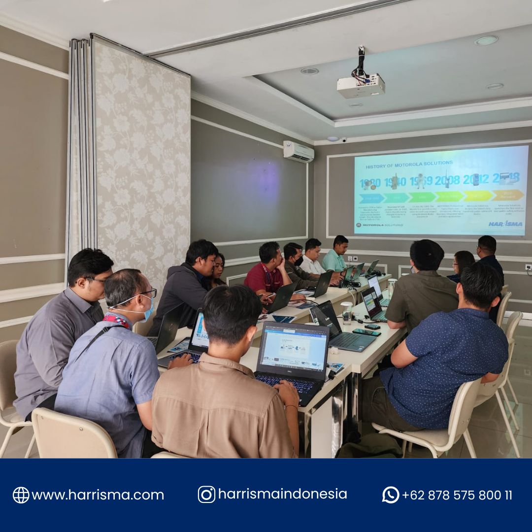 Tim Harrisma Informatika Jaya Melakukan Training Produk Di Sentral Mitra Informatika